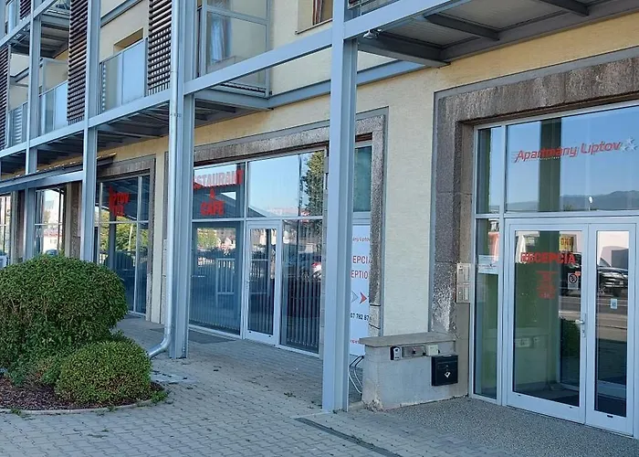 Liptov Maco * Liptovský Mikuláš